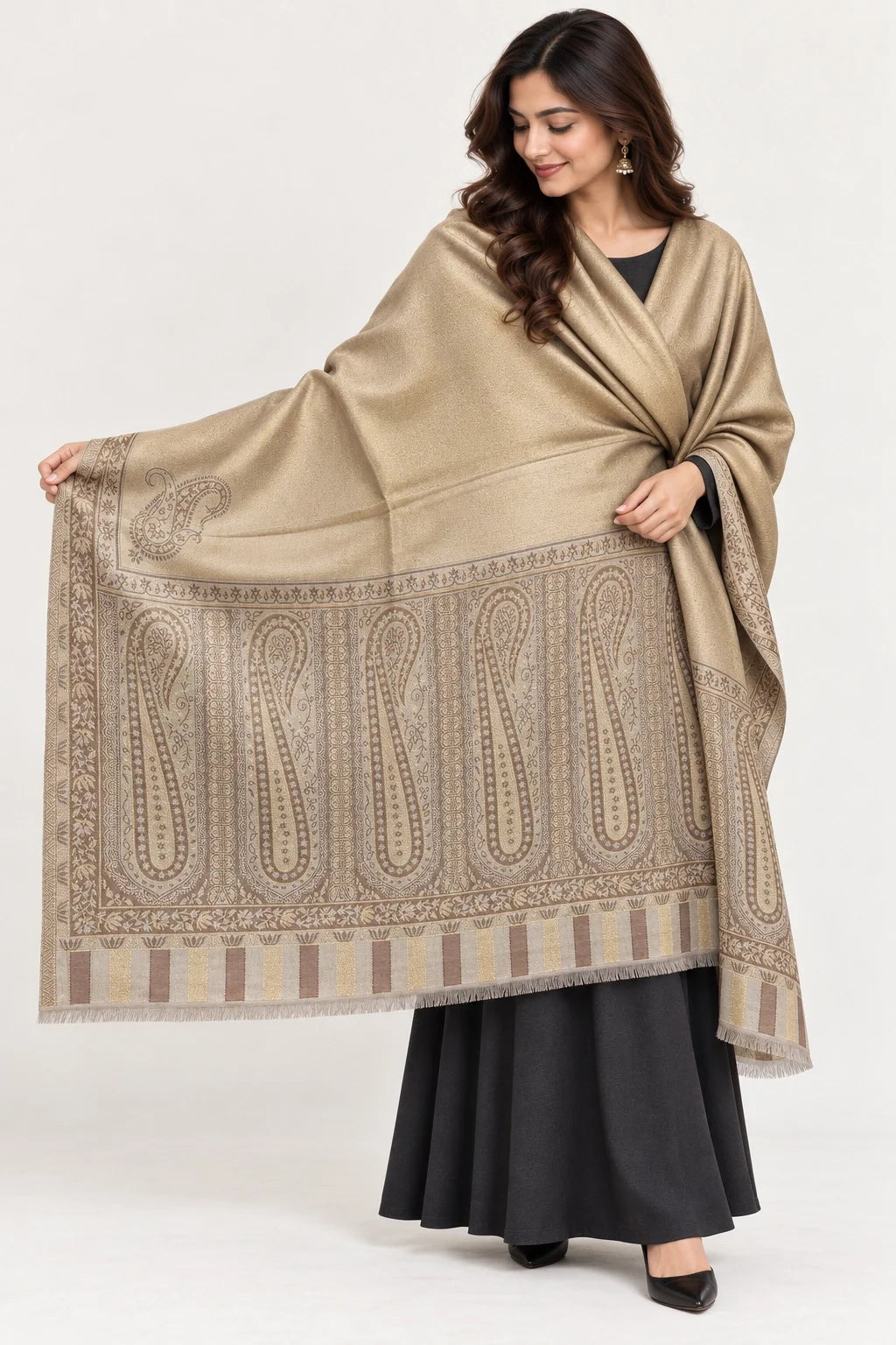 Moonlight Reversible Champagne & Taupe Shawl - 01-model-portrait