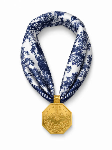 Premium Pendant Scarf
