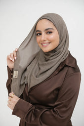 Thailendi Mahroos Hijab