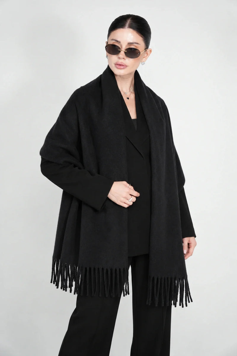 Original Wool Shawl – Black – front view with sunglasses