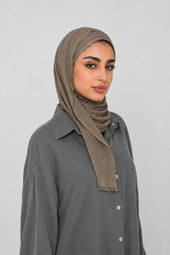 Kresha Thailendi Hijab