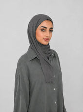 Kresha Thailendi Hijab