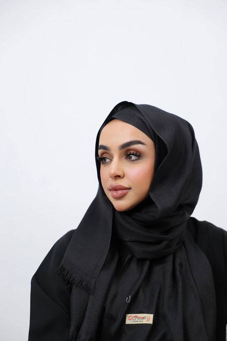 Farah Premium Quality Shawl Smack Touch (Hijab)